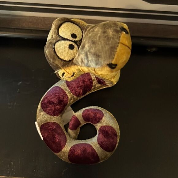 VINTAGE JUNGLE BOOK BABY KAA /RATTLE MINI BEAN BAG PLUSH RARE PREOWNED EXCELLENT - Picture 6 of 11